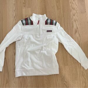 Vineyard Vines White Sweatshirt with Red and Green Accents